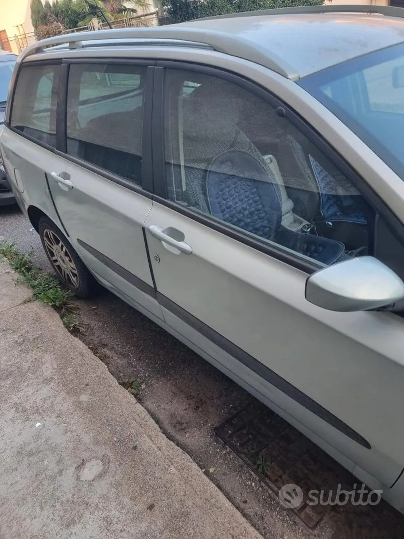 Fiat Stilo 2004 photo 3