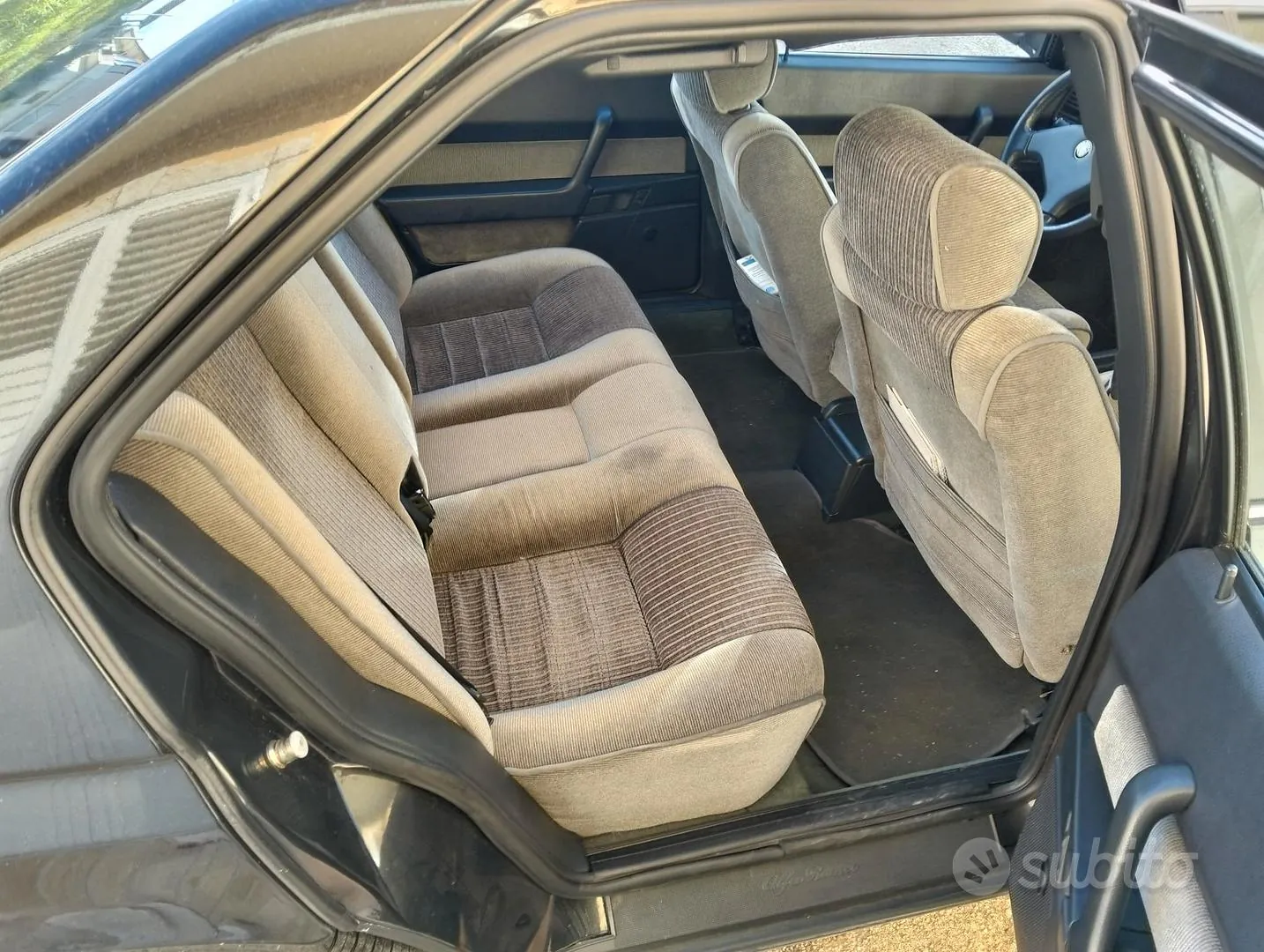 Alfa Romeo 164 1991 photo 3