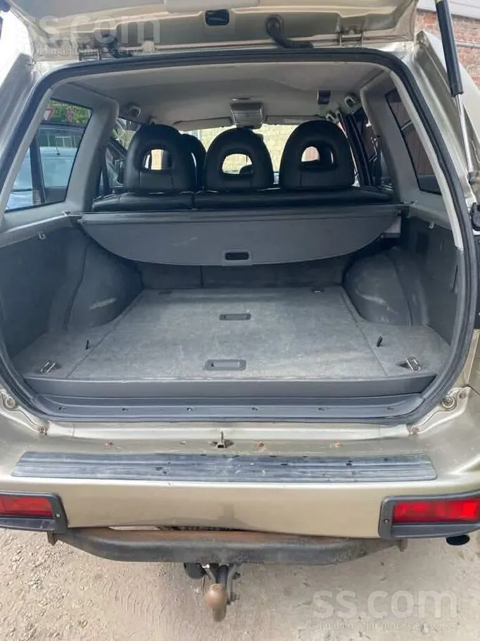 Mitsubishi Pajero Sport 2005 photo 4
