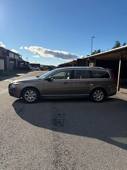 Volvo V70 2008 photo 4