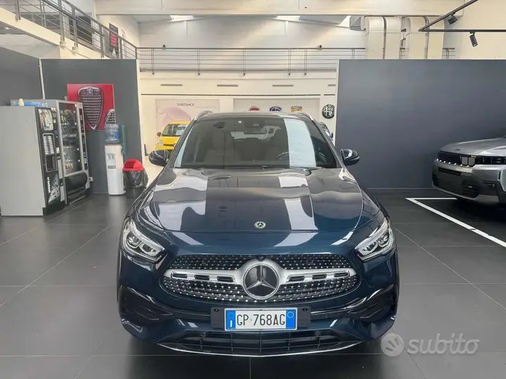 Mercedes-Benz Gla 2023 photo 2