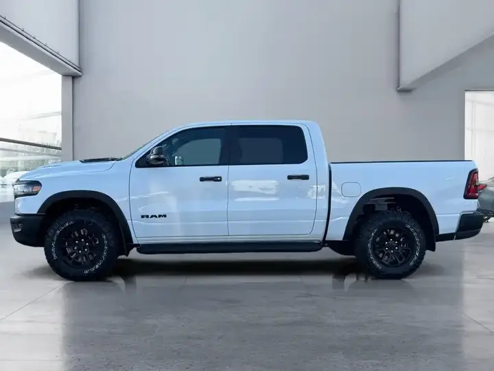 Ram 1500 2026 photo 2
