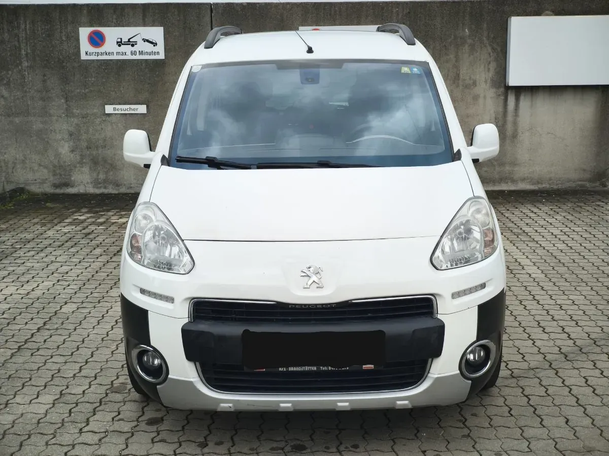 Peugeot Partner 2012 photo 2