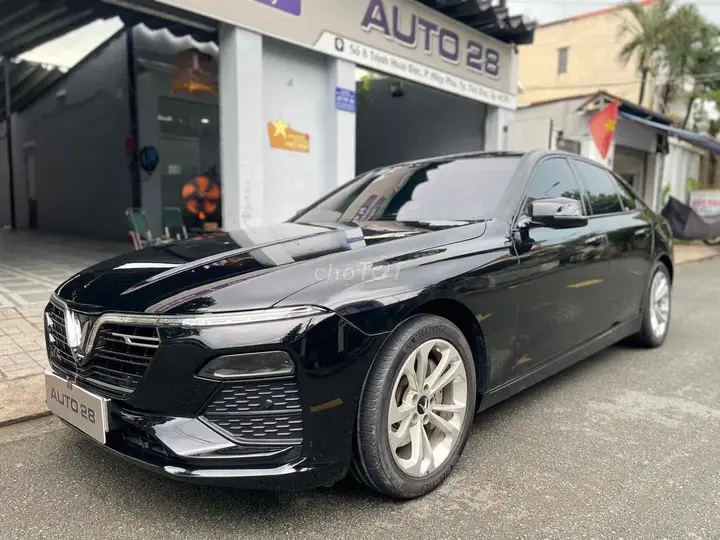 Vinfast Lux A2.0 2022 photo 2