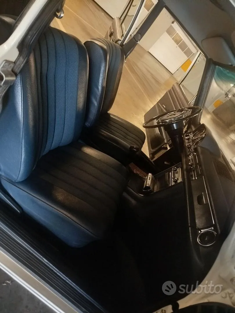 Mercedes-Benz 220 D 1994 photo 2