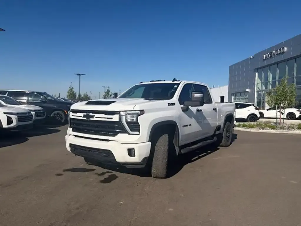 Chevrolet Silverado 2500 2024 photo 3