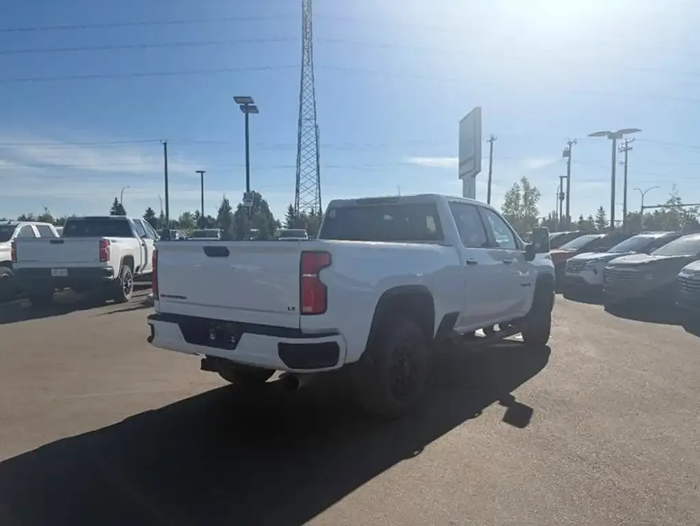 Chevrolet Silverado 2500 2024 photo 5