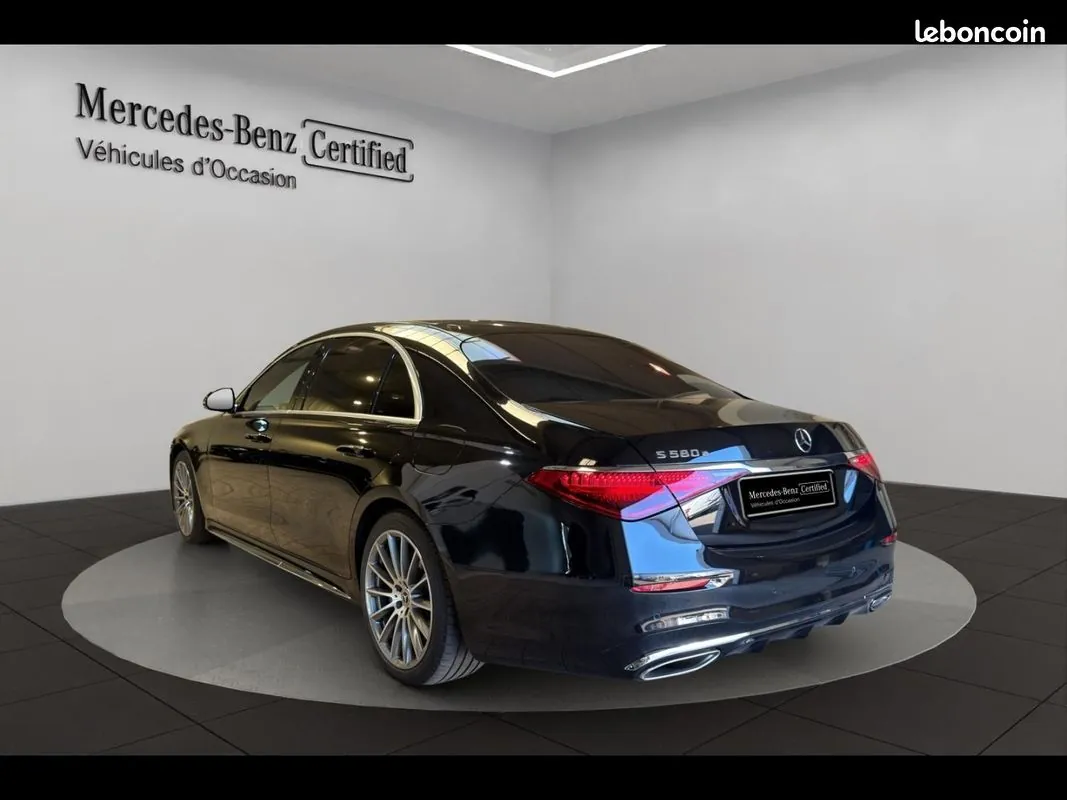 Mercedes-Benz S-Class 2024 photo 4