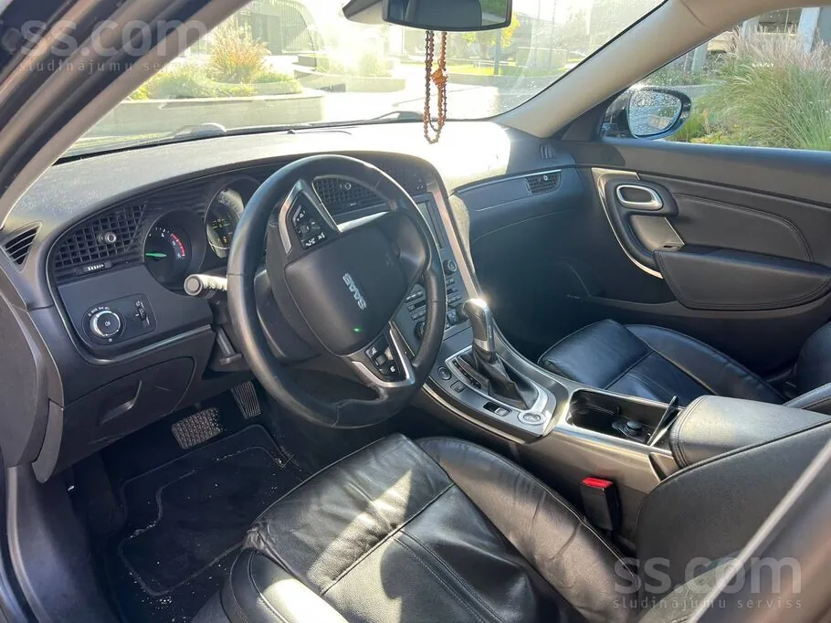 Saab 9-5 2011 photo 4
