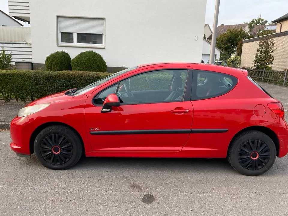 Peugeot 207