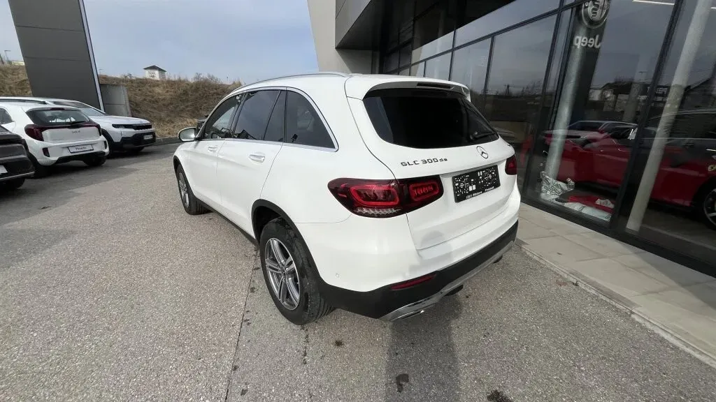 Mercedes-Benz Glc 2022 photo 3