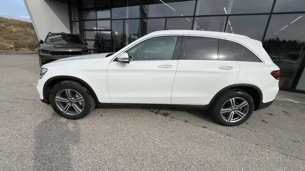 Mercedes-Benz Glc 2022 photo 2