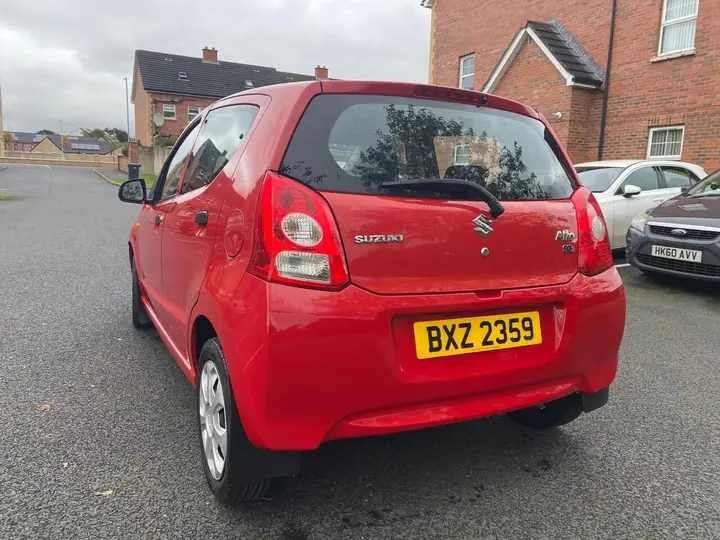 Suzuki Alto 2011 photo 3