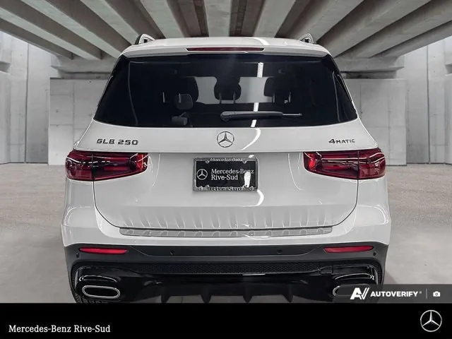 Mercedes-Benz Glb 2026 photo 4