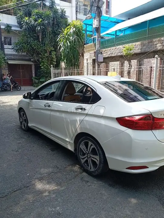 Honda City 2016 photo 5