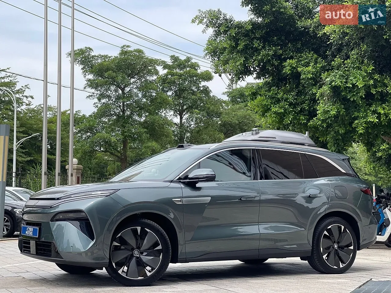 BYD Tang L 2025 photo 2