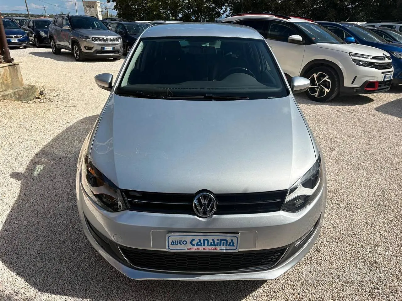 Volkswagen Polo 2013 photo 2