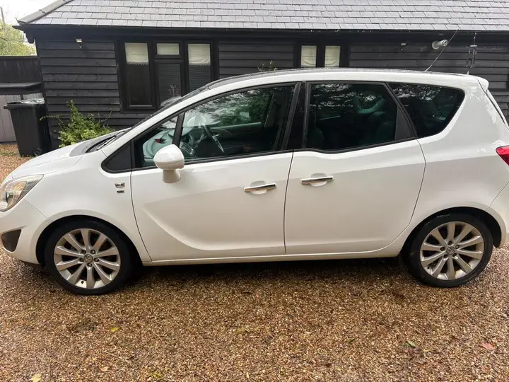 Vauxhall Meriva 2013 photo 5