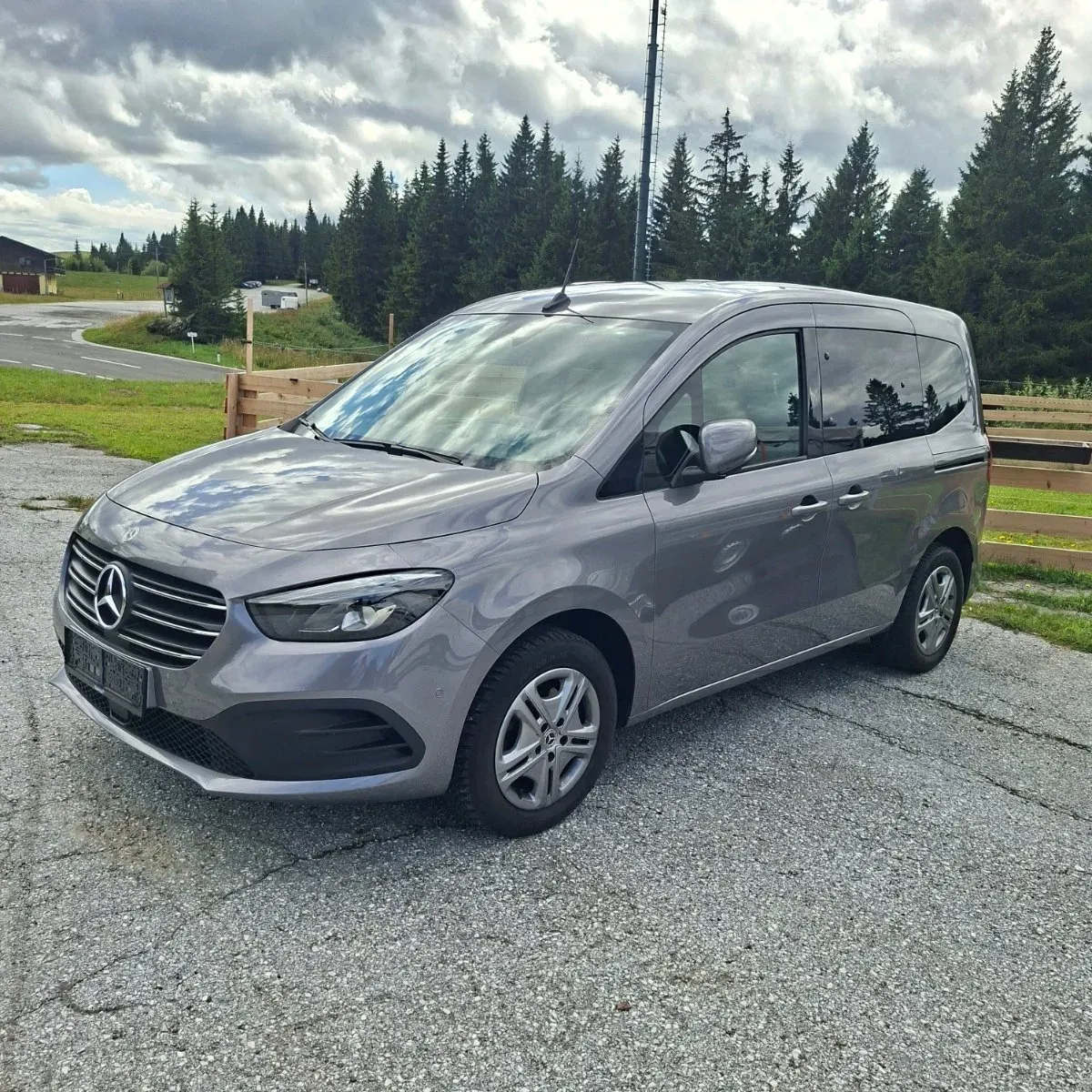 Mercedes-Benz T-Klasse 2022 photo 2