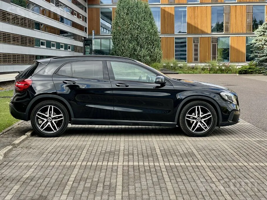 Mercedes-Benz Gla 2018 photo 4