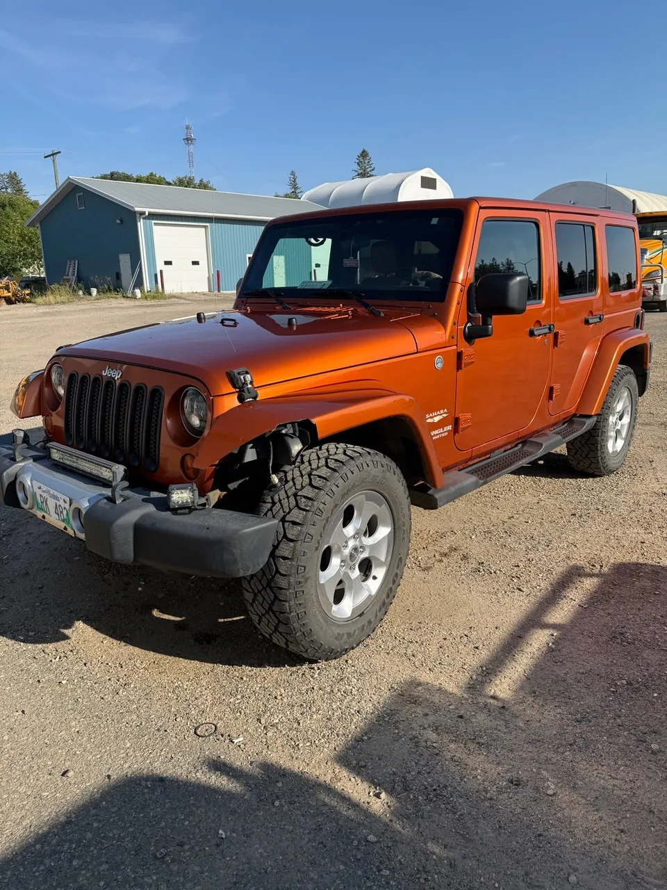 Jeep Wrangler Unlimited 2011 photo 2