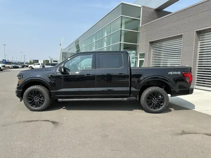Ford F-150 2026 photo 4