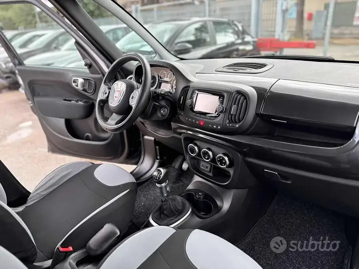 Fiat 500L 2016 photo 4