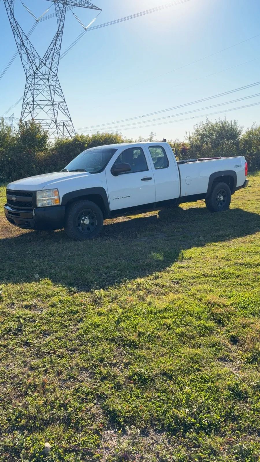 Chevrolet Silverado 1500 2011 photo 2