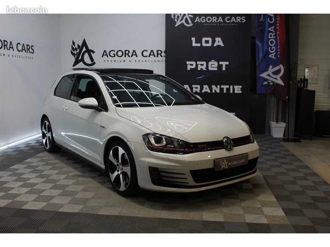 Volkswagen Golf 2015 photo 2