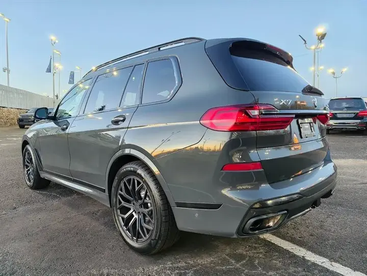 BMW X7 2021 photo 4