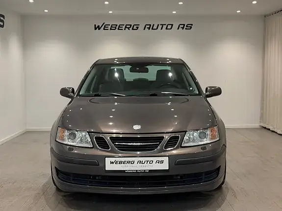 Saab 9-3 2005 photo 2