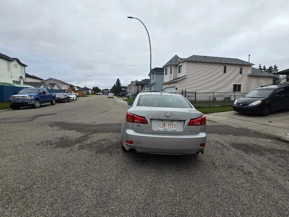 Lexus Is 250 2008 photo 4