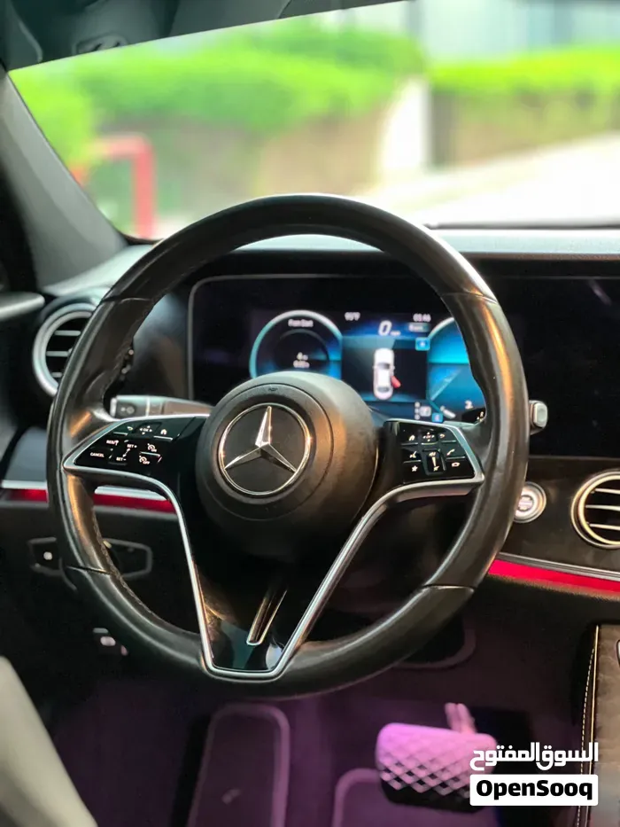 Mercedes-Benz E-Class 2022 photo 4