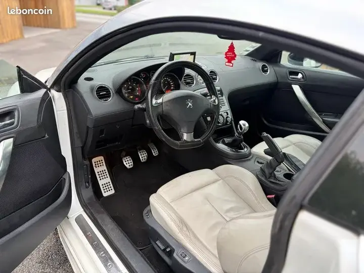 Peugeot Rcz 2011 photo 3