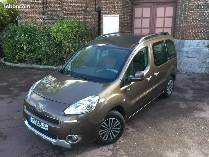 Peugeot Partner Tepee 2015 photo 4