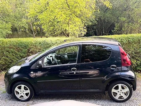 Peugeot 107 2012 photo 5