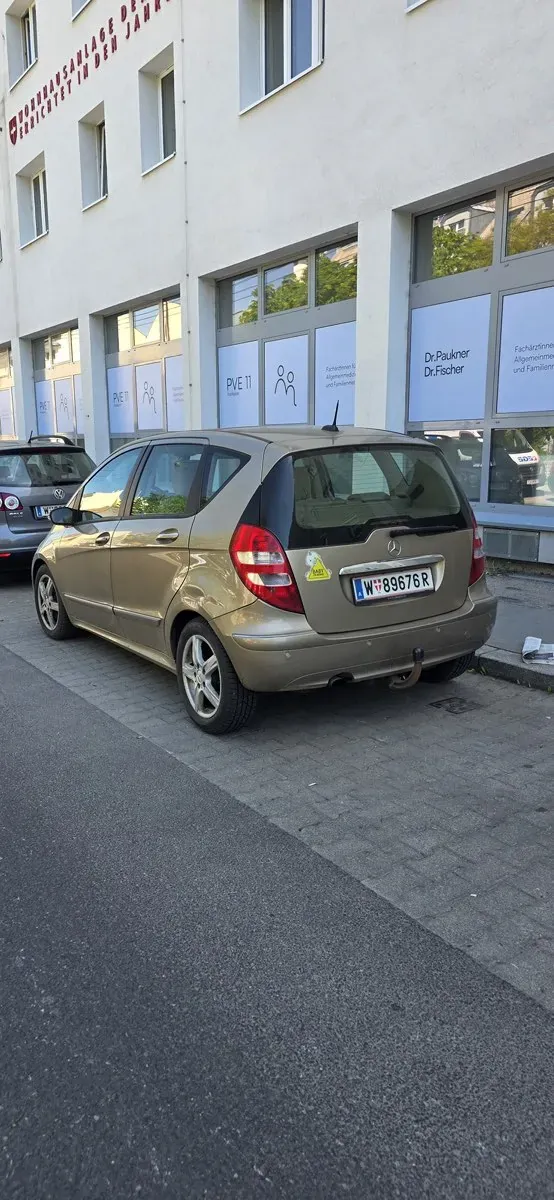 Mercedes-Benz A-Class 2006 photo 2