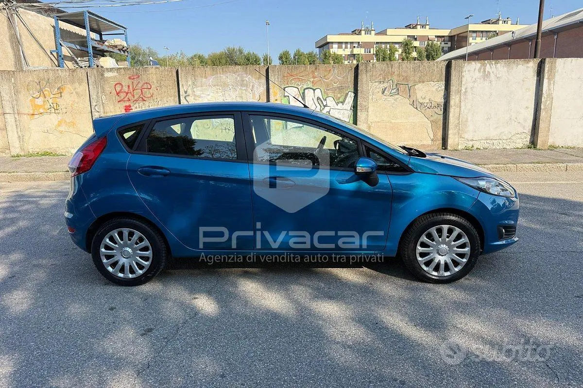Ford Fiesta 2013 photo 4