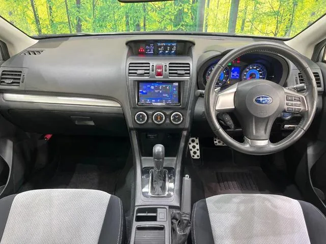 Subaru Xv Hybrid 2014 photo 2