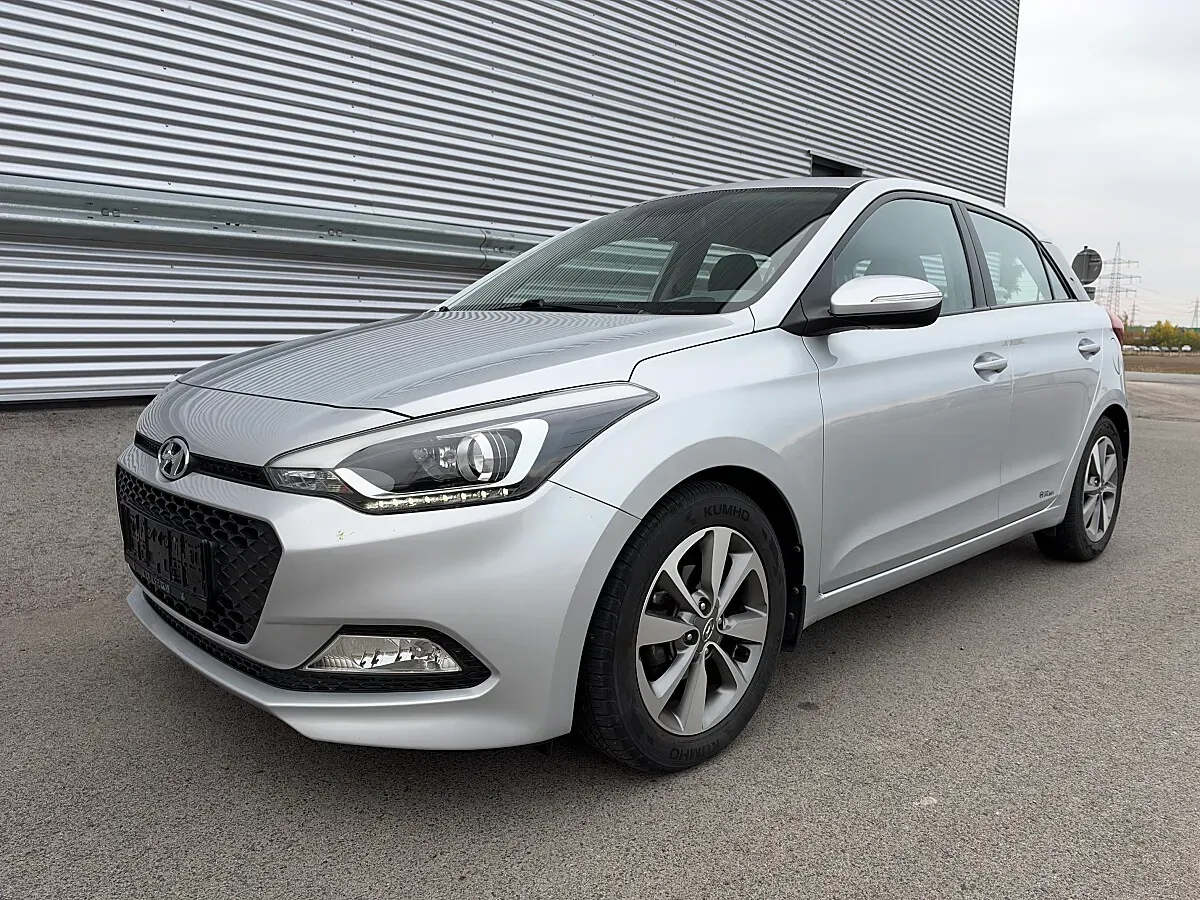 Hyundai I20 2015 photo 2