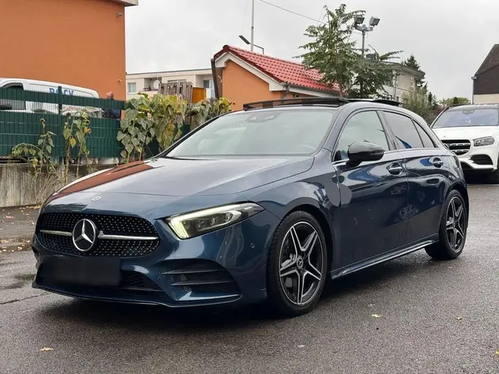 Mercedes-Benz A 180