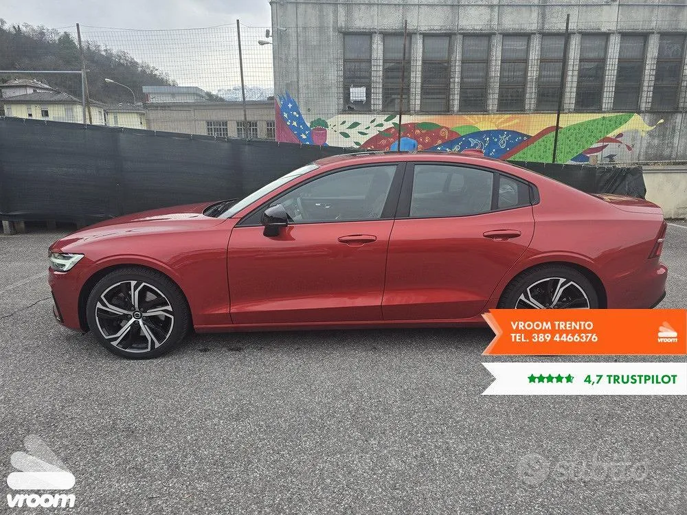 Volvo S60 2024 photo 4