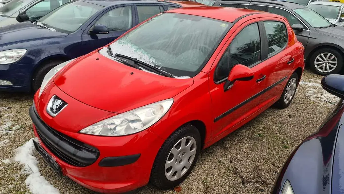Peugeot 207