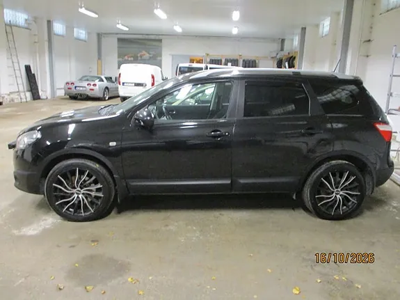 Nissan Qashqai+2 2010 photo 2