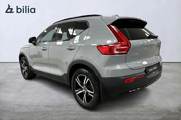 Volvo Xc40 2025 photo 2