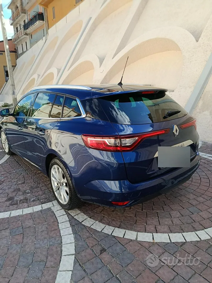 Renault Megane 2019 photo 3