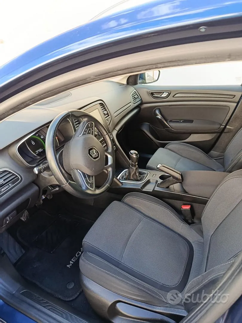 Renault Megane 2019 photo 4