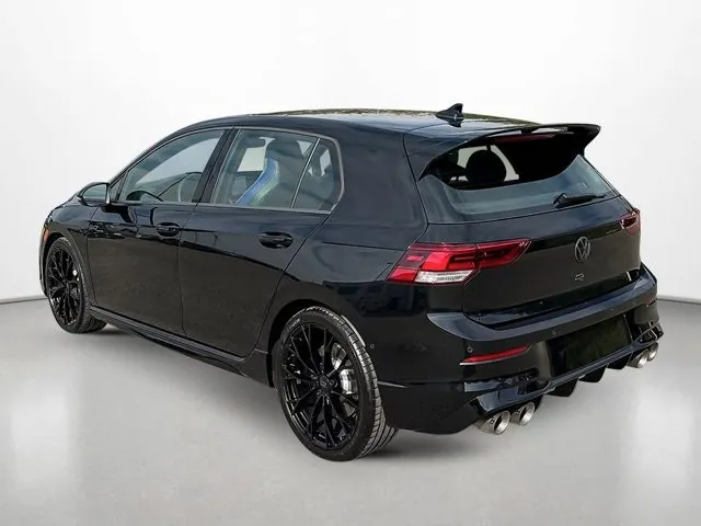 Volkswagen Golf R 2026 photo 4