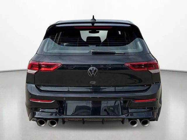 Volkswagen Golf R 2026 photo 5