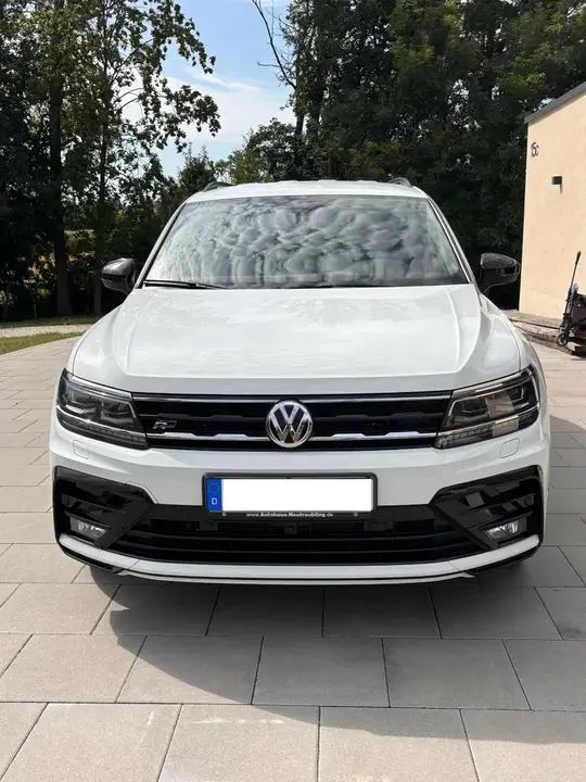 Volkswagen Tiguan Allspace 2021 photo 2